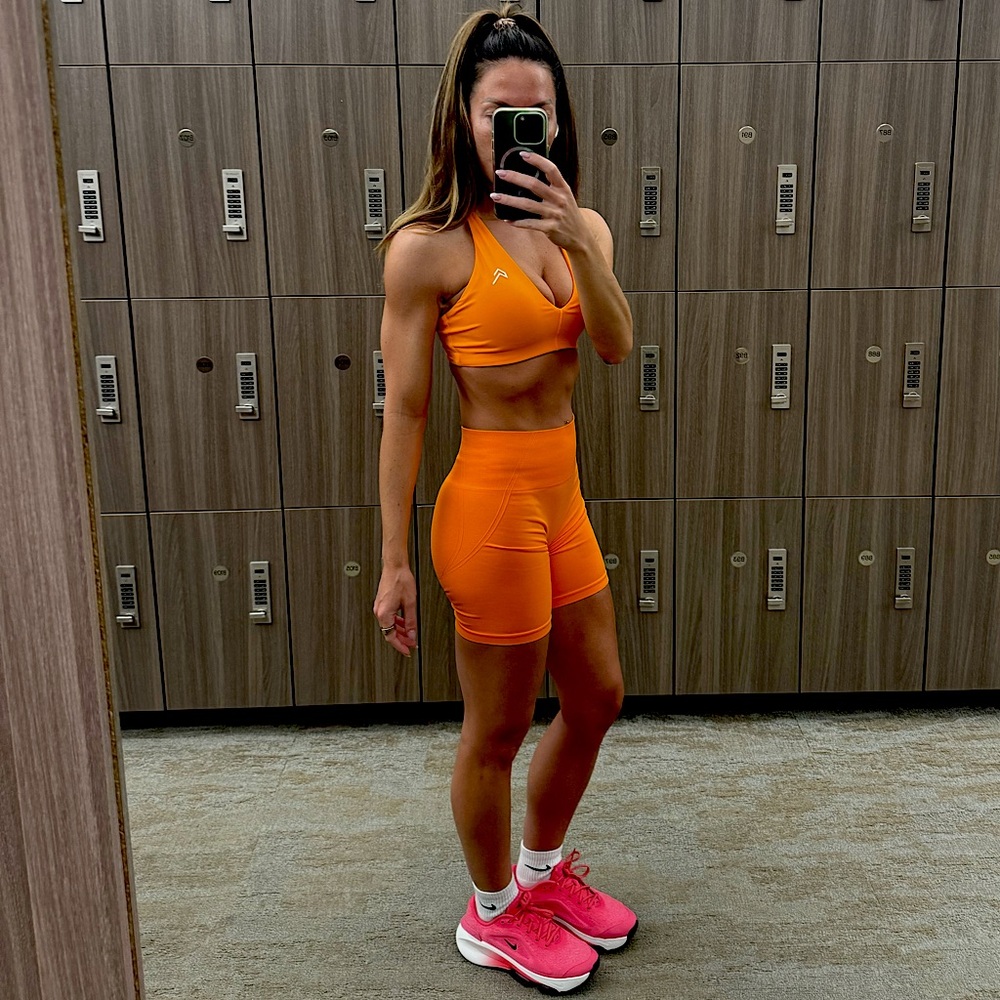 Meet your Posher, Evie